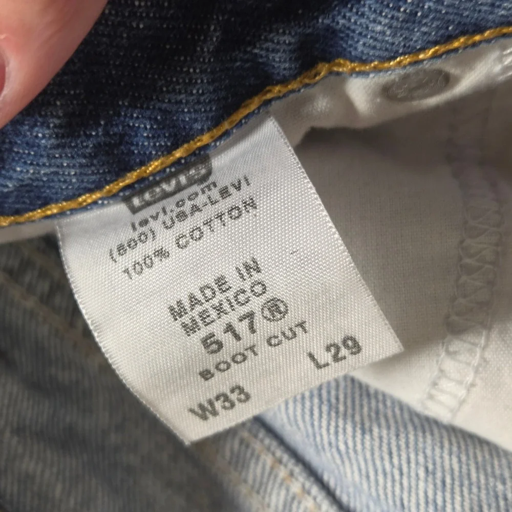 Levi's 517 Bootcut Jeans 33x29 Distressed Medium Wash Denim Streetwear Thrashed